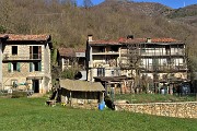 MONTE ZUCCO (1232 m) ad anello da casa-Zogno (300 m) con festa di fiori (17mar21)  - FOTOGALLERY